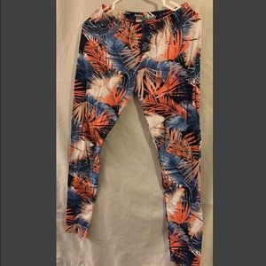 Print leggings size L